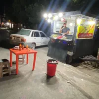 دکه فلافلی
