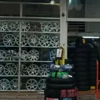 نیازمند کارگر وارد لاستیک فروشی