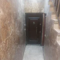 واحد۱۲۵متری سنداداری فلت زیرهم کف آسانسور براصلی