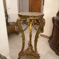 میز سلطنتی کنارسالنی