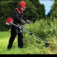 استخدام نیروی علف زنی با دستگاه