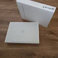 مک بوک ایر M4 نو استفاده نشده