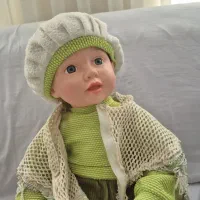 عروسک دخترانه