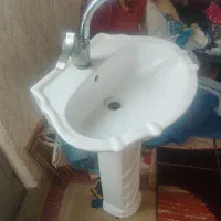 روشویی باشیر اهرومی