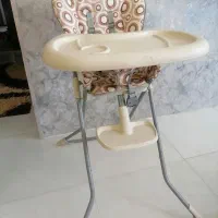 صندلی غذا در حد نو