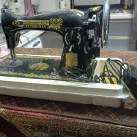چرخ خیاطی درحدنواتومات هم دستی نو
