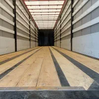 به یک اکیپ کانتیرسازی و نقاش کانتینر  نیازمندیم