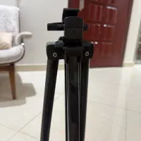 پایه دوربین فیلمبرداری