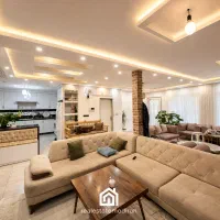 ویلایی 200 متری - دوبلکس - سند دار - بازسازی شده