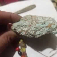 سنگ فیروزه  و سکه نقره  وسکه قدیمی وسنگ