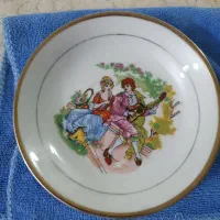 نعلبکی قدیمی