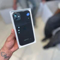 فروش آیفون ۱۱ نرمال ۱۲۸ گیگ بدون خط و خش