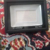 پروژکتور ۵۰والت