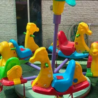 چرخ وفلک مهد کودک