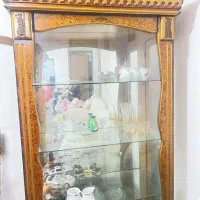 ویترین بزرگ