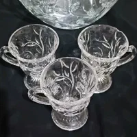 ظروف لاروس