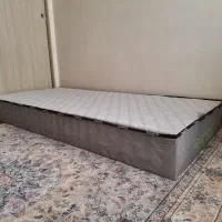 تخت هتلی