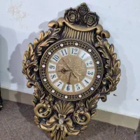 ساعت دیواری کاملا سالم و بدون هیچ آسیببی