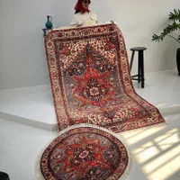 فرشینه زمینه قرمز زمینه سبز کلاسیک سنتی|فرش|تهران, عبدلآباد|دیوار