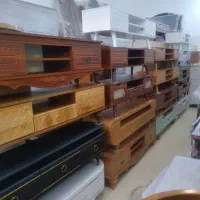 میز  تلویزیون در طرح ها  و رنگ بندی مختلف