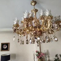 لوستر بزرگ شانزده شاخه