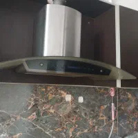 75متری پذیرایی دلباز وشیک پارکینگ دار