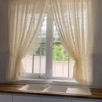 خدمات نصب و دوخت و فروش انواع پرده