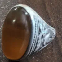 انگشتر یمن عسلی قدیمی