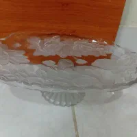 دوعدد شیرینی خوری