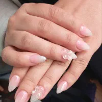 به مدت یک هفته ژلیش پا رایگان برای خدمات ناخن