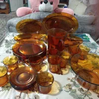 ظروف ناهار خوری