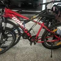 فقط قرمز مونده