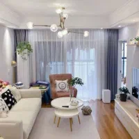 55 متر اپارتمان/اسانسور/ مرکز شهر