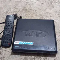 دیویدی مارشال با کنترل