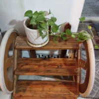 شلف چوبی ضد آب دست ساز