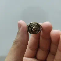 انگشتر شیر