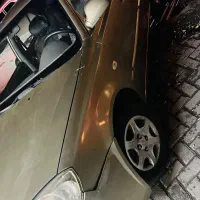 یک دستگاه هیوندا ورنا