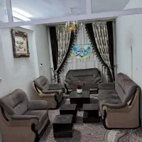 مبلمان ۷ نفره همراه میز عسلی
