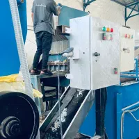 استخدام‌ اپراتور دستگاه آسیاب شور