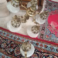 لوستر با لامپش سالم و یک عدد دیواری