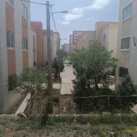 فروش-دوخواب-متراژ-بزرگ-طبقه-اول