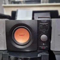 speaker m