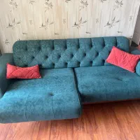 کاناپه ۴ نفره تخت شو بهمراه دو عدد مبل تک