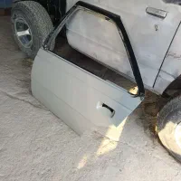 درب پژو،عقب سمت چپ