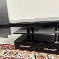 میز تلویزیون شیشه ای