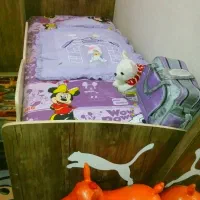 تخت و کمد جوان