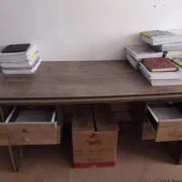 میز اداری چهار کشویی