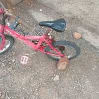 سلام فروش دو عدد دوچرخه قرمز 16ومشکی 20