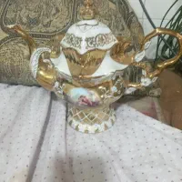 قوری طلایی