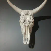 دیوارکوب کله گاو مجسمه